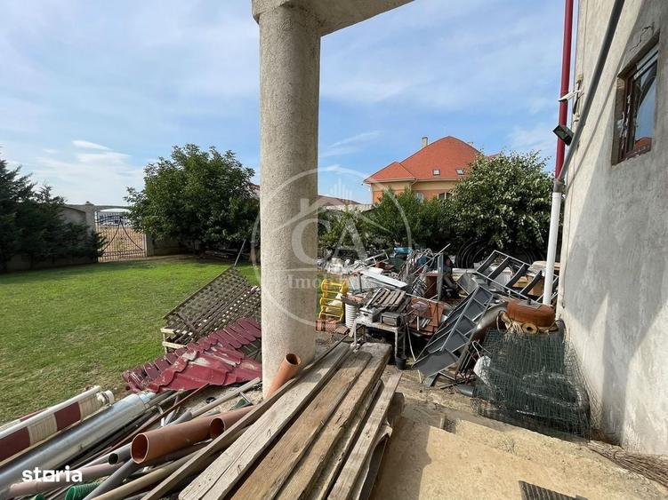 Spațiu comercial, de 900 mp, în Calea Aradului