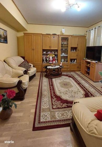 3 camere 2021, 81 mp, parcare - 1