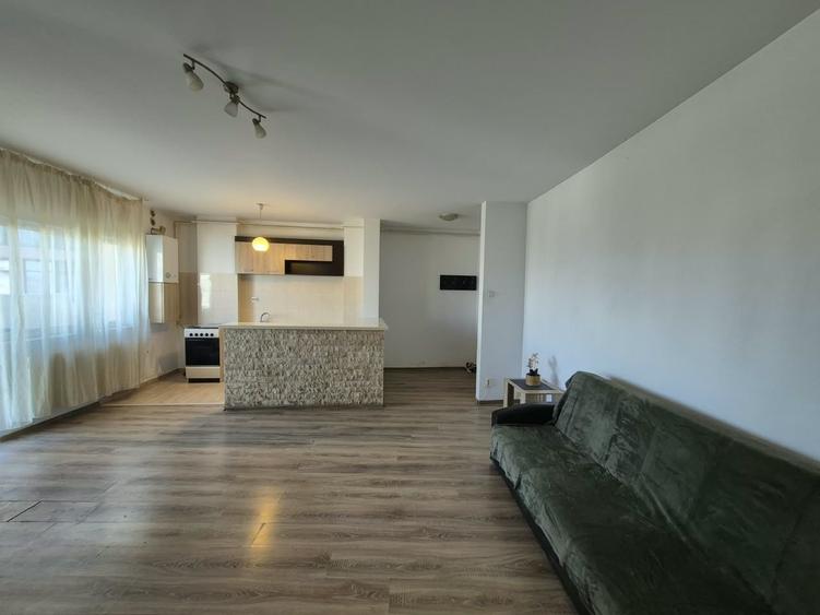 Apartament cu 2 camere semidecomandat în Florești