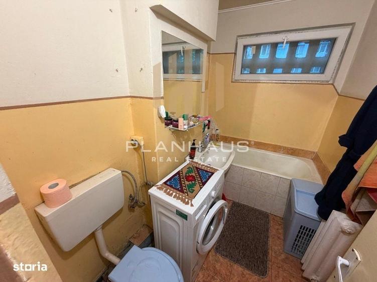 Apartament de vanzare 2 camere, cartier Sasar,etaj 2 , Albina Baia Mar - 1