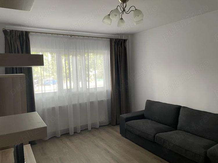 Apartament cu 2 camere semidecomandat în Tineretului