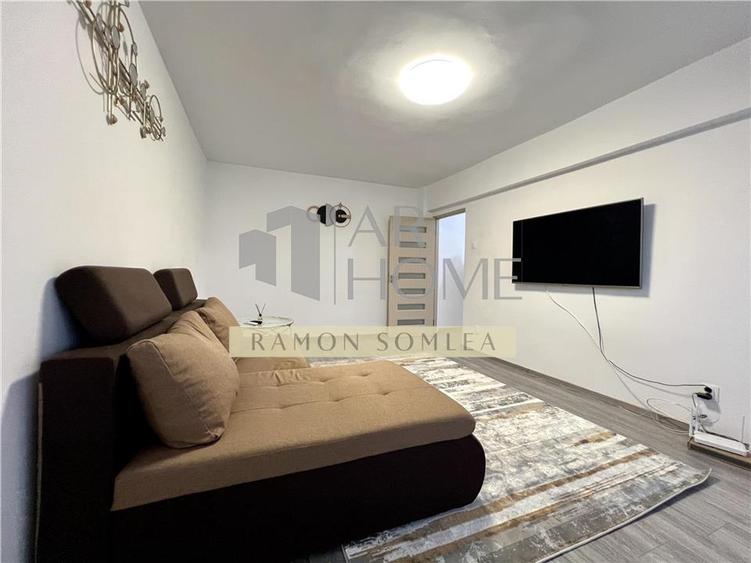 Apartament cu 2 camere decomandat, mobilat în Ultracentral