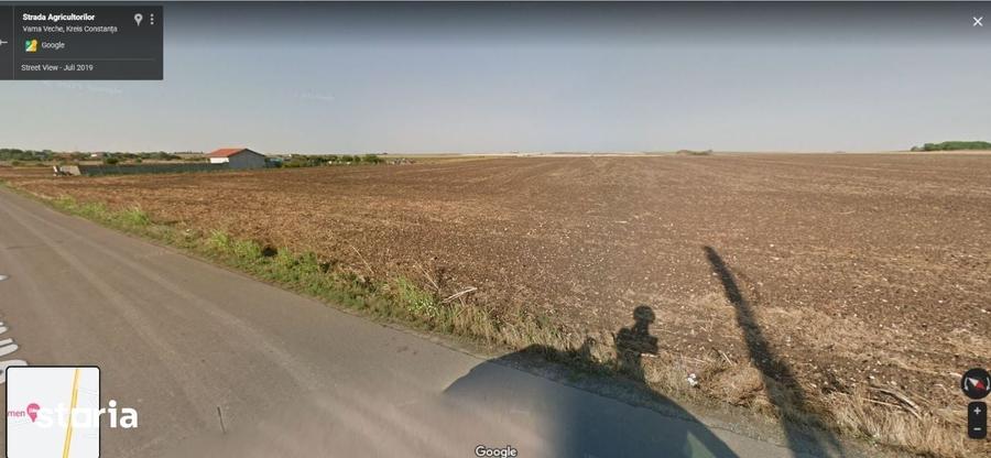 Teren de 19000 mp, în Central