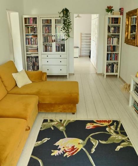 Apartament cu 2 camere semidecomandat, mobilat în Moșilor