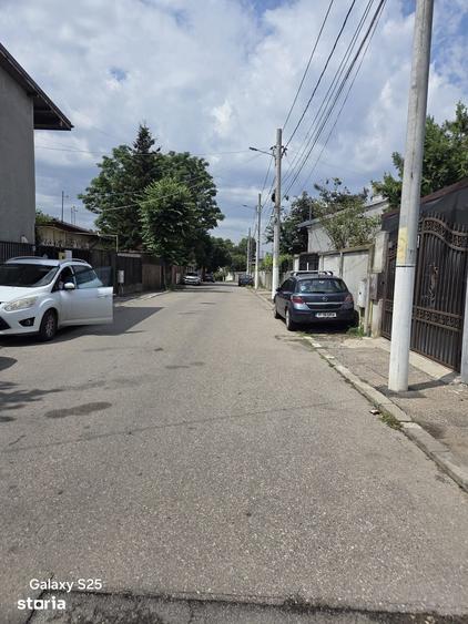 Casa cu 4 camere, teren 236 mp, acces asfaltat - 1
