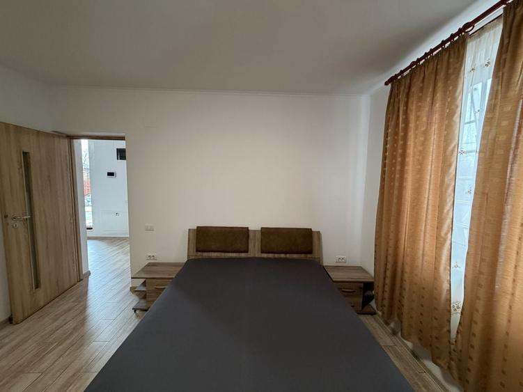 Casă cu 2 camere cu Teren 250 Mp în Exterior Vest