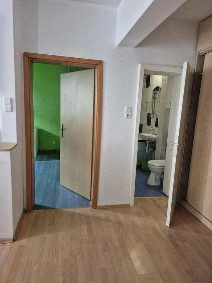 Apartament cu 2 camere decomandat în Dumbrava 2