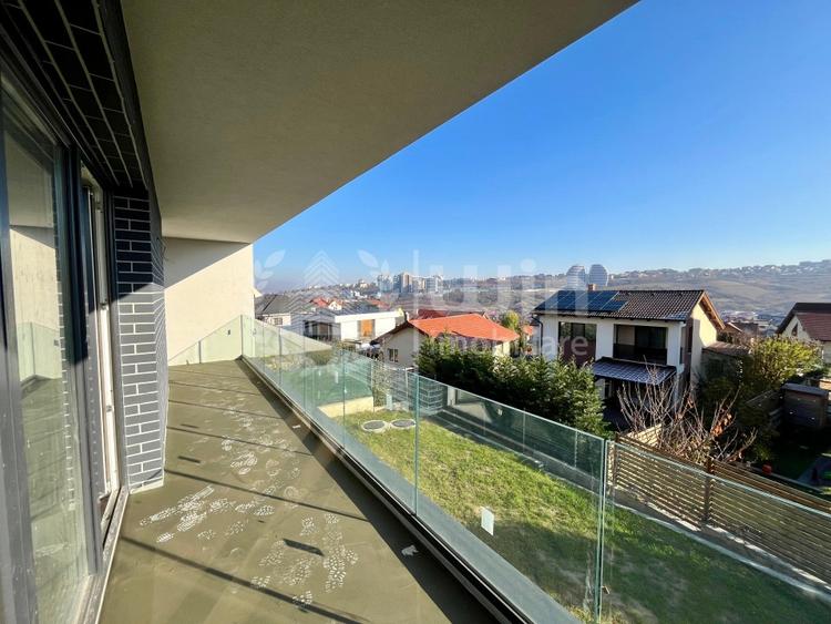 Casă individuală cu 5 camere cu Canalizare în Mănăștur