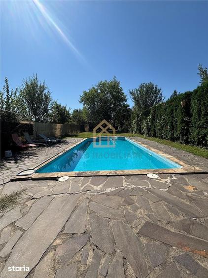 Casă cu 4 camere cu Teren 1000 Mp în Orașul Vechi