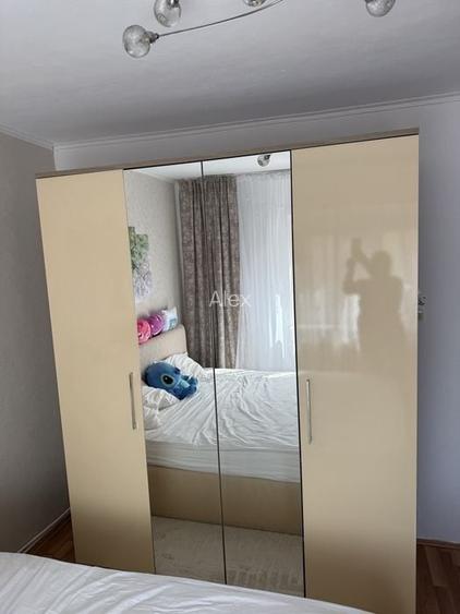 Strada cernauti vand apartament 2 camere decomandat Mega Mall Arena Nationala
