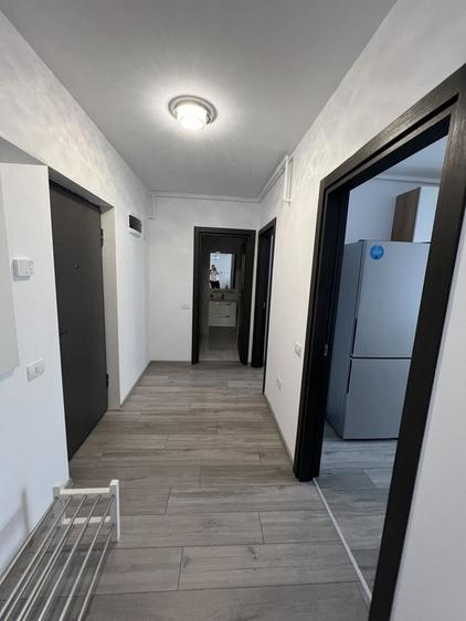 Apartament cu 2 camere decomandat în Drumul Taberei
