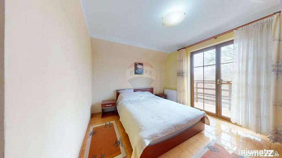 Casă cu 3 camere cu Teren 10331 Mp în Sohodol