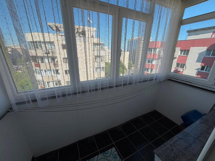 Apartament cu 2 camere semidecomandat în 13 Septembrie