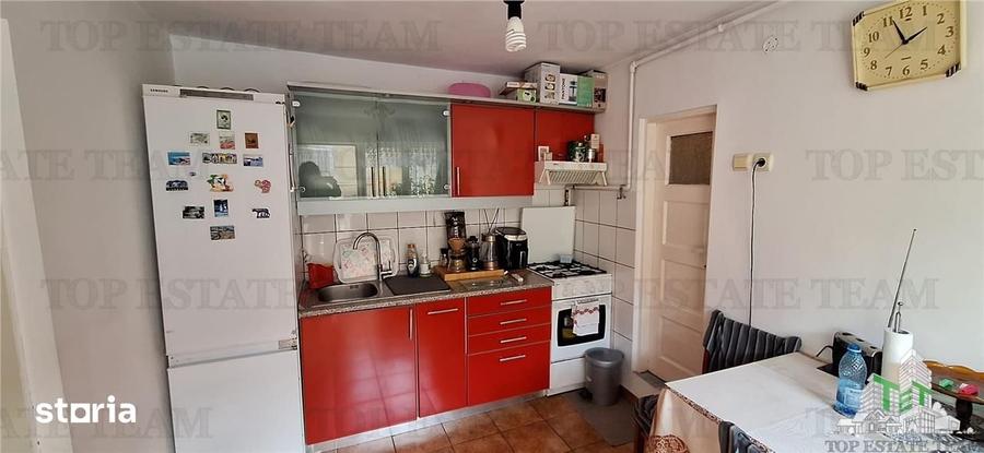 Casă cu 3 camere cu Teren 200 Mp în Tăbăcărie