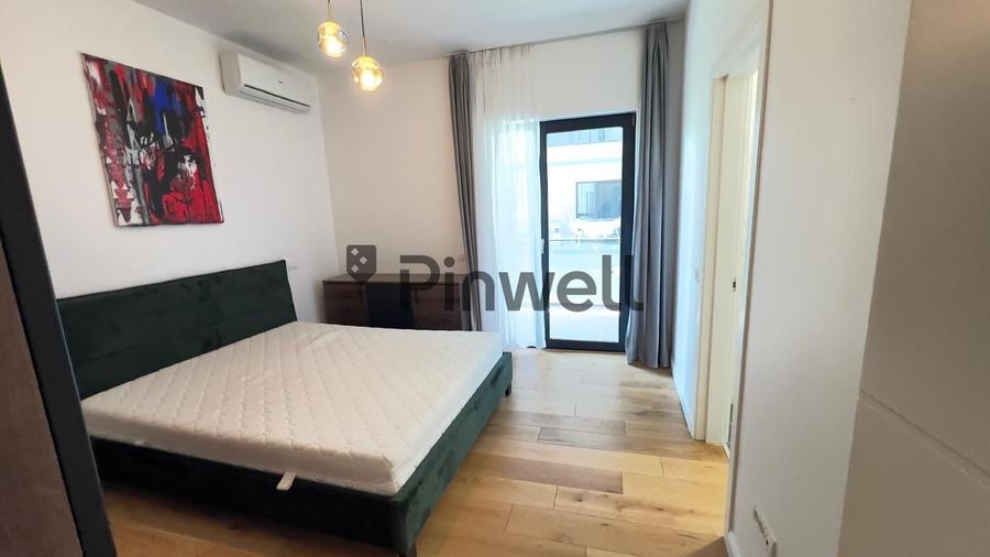 Apartament cu 3 camere decomandat, mobilat în Central