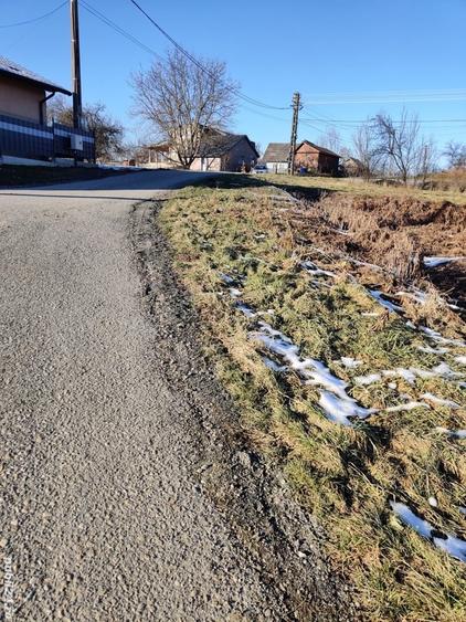 Teren de 1253 mp, în Remecioara