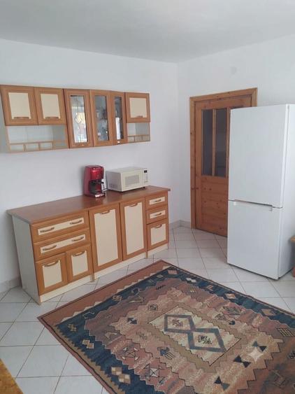 Casă cu 4 camere în Coteana