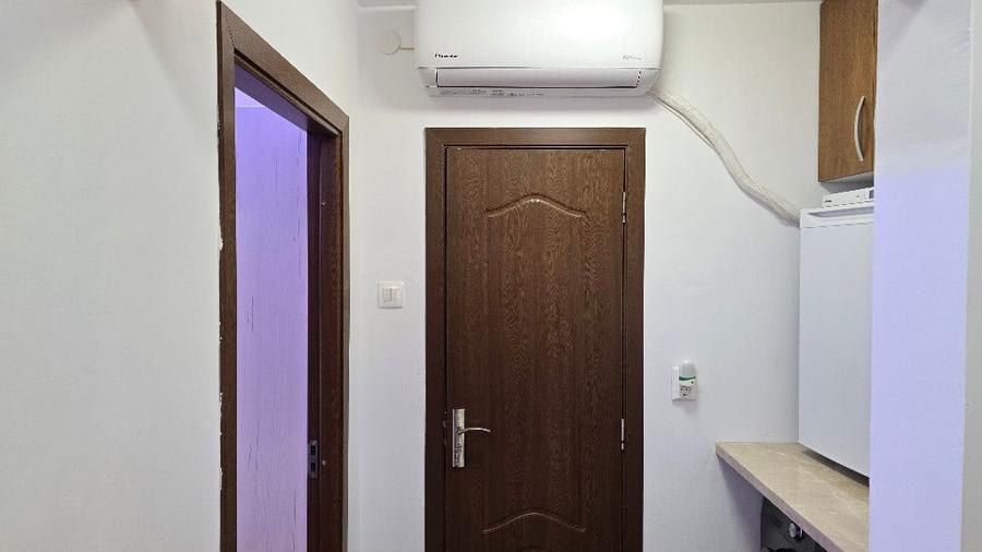 Apartament cu 3 camere decomandat în Ultracentral