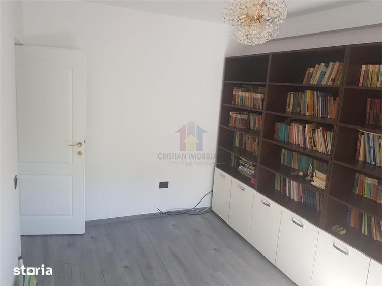 Apartament cu 3 camere decomandat în Calea Galați
