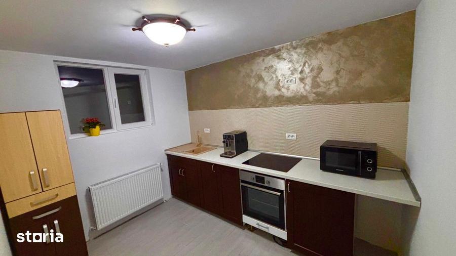 Casă cu 4 camere cu Teren 460 Mp în Sălăjan