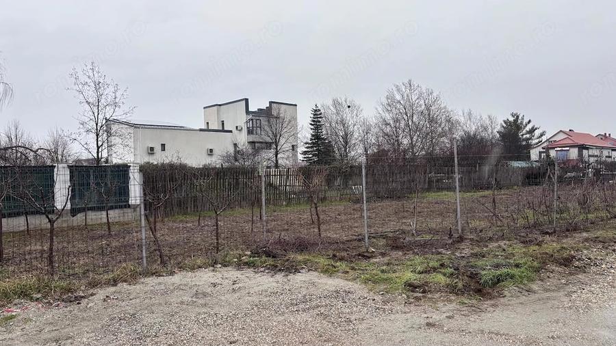 Teren de 548 mp, în Central