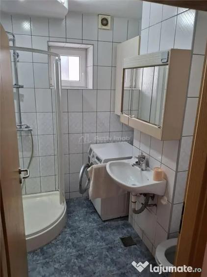Apartament cu 2 camere semidecomandat în Ultracentral