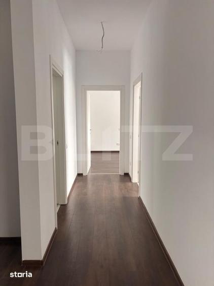Apartament cu 3 camere în Răzvad