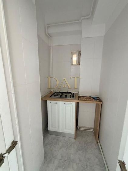 Apartament cu 2 camere, mobilat în Central