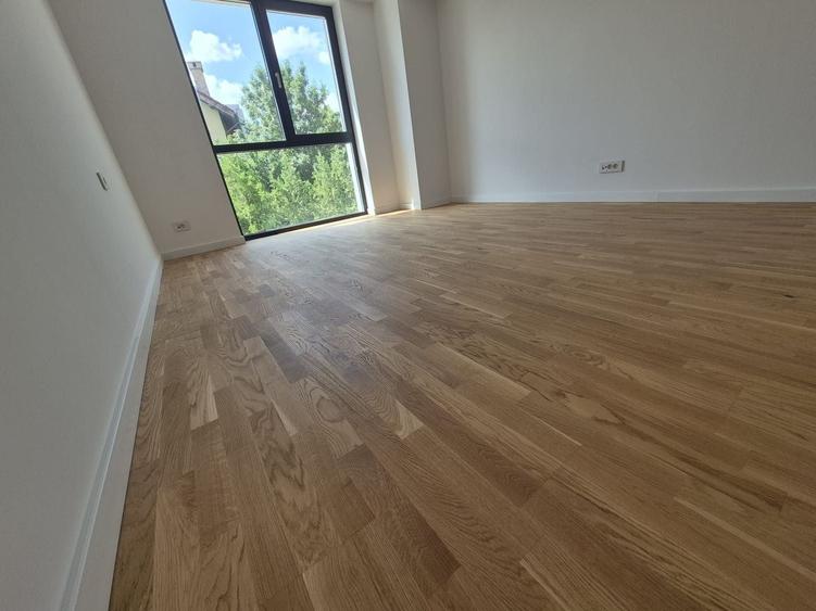 Apartament cu 3 camere decomandat în Iancu Nicolae
