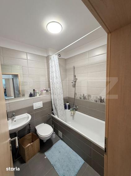 Apartament cu 3 camere, mobilat în Tractorul