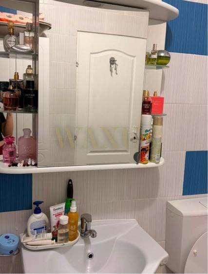 Apartament cu 2 camere semidecomandat, mobilat în Florești