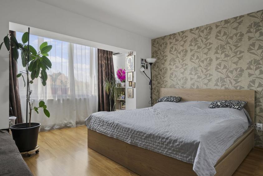 Apartament cu 4 camere decomandat în Ghermănești