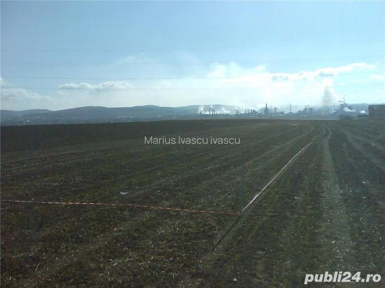 vand teren intravilan 3935 mp, nord - est in sat NAZNA