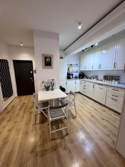 Apartament cu 2 camere decomandat în Semicentral