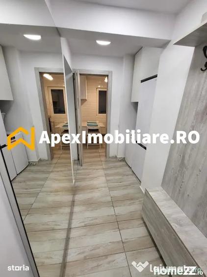 Apartament cu 2 camere semidecomandat, mobilat în Victoriei