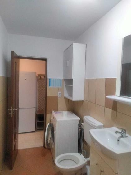 Inchiriez garsoniera confort 1 in bloc de apartamente - 7