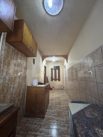 Apartament cu 2 camere semidecomandat, mobilat în Gherla