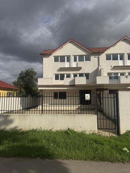 Casa/Vila de vanzare - 5