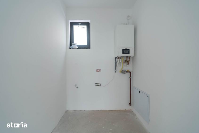 Casă cu 3 camere cu Teren 275 Mp în Vladimirescu