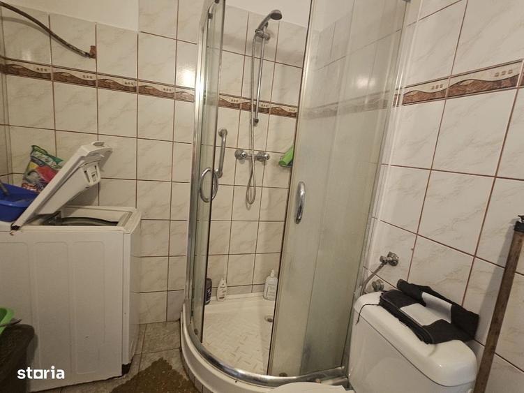 Casă cu 3 camere în Borș