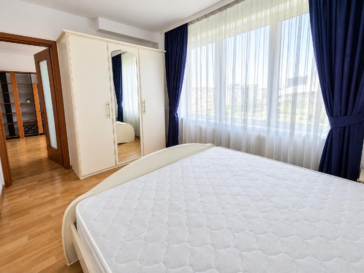 Apartament cu 2 camere decomandat în Cișmigiu