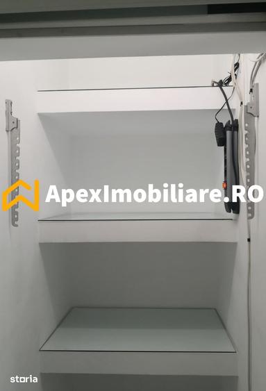 Apartament cu 3 camere decomandat în Gara de Nord