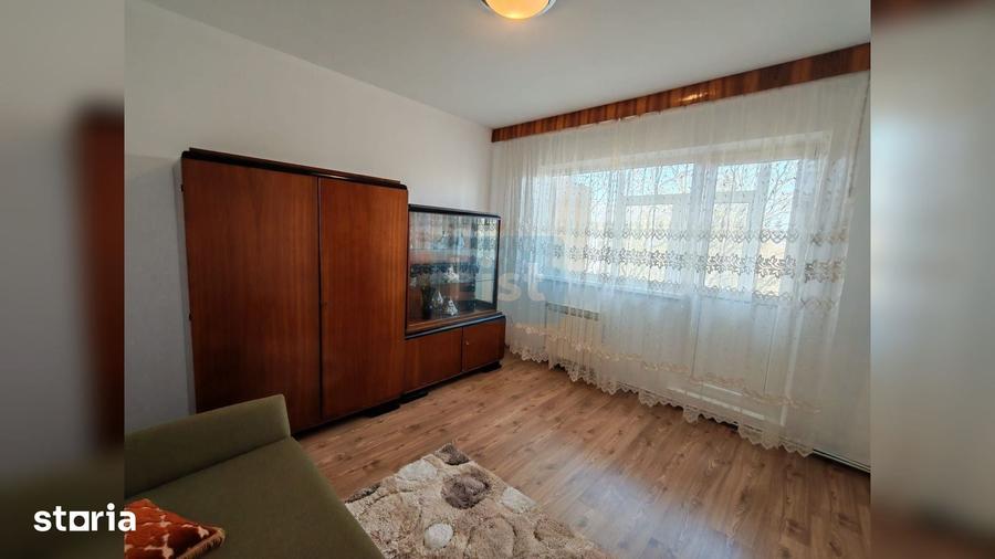 Apartament cu 2 camere semidecomandat în 9 Mai