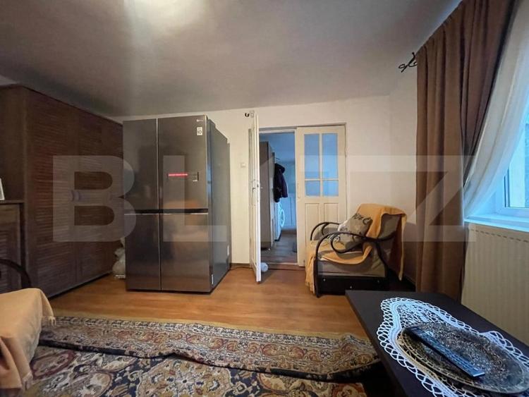 Casă individuală cu 3 camere cu Canalizare în Romanești
