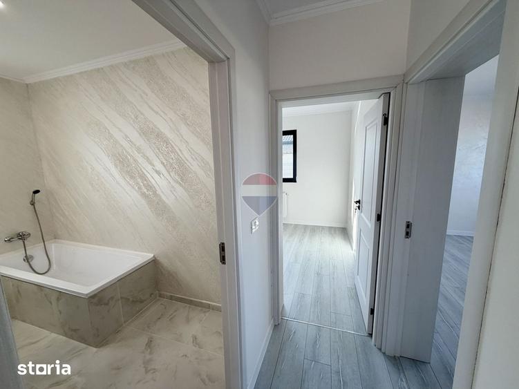 Casă cu 4 camere cu Teren 497 Mp în Câmpineanca