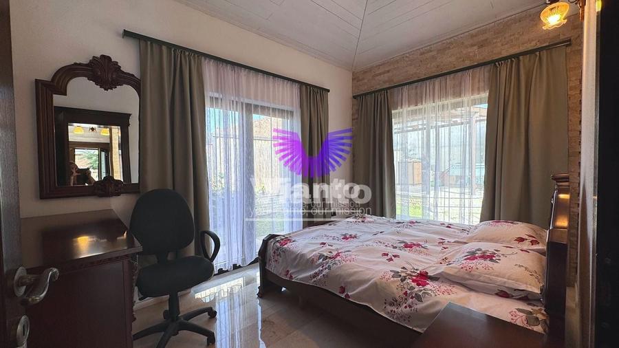 Duplex cu 3 camere cu Canalizare în Nord