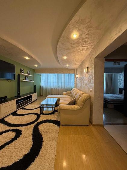 Apartament cu 2 camere semidecomandat în Exterior Vest