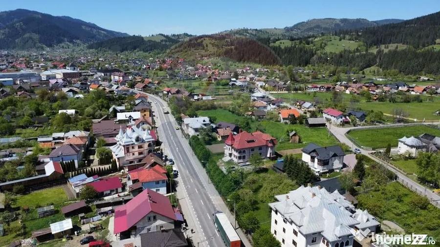 Casă cu 18 camere cu Teren 600 Mp în Câmpulung Moldovenesc