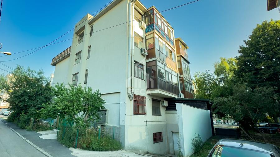 Apartament cu 2 camere, mobilat în Păcii