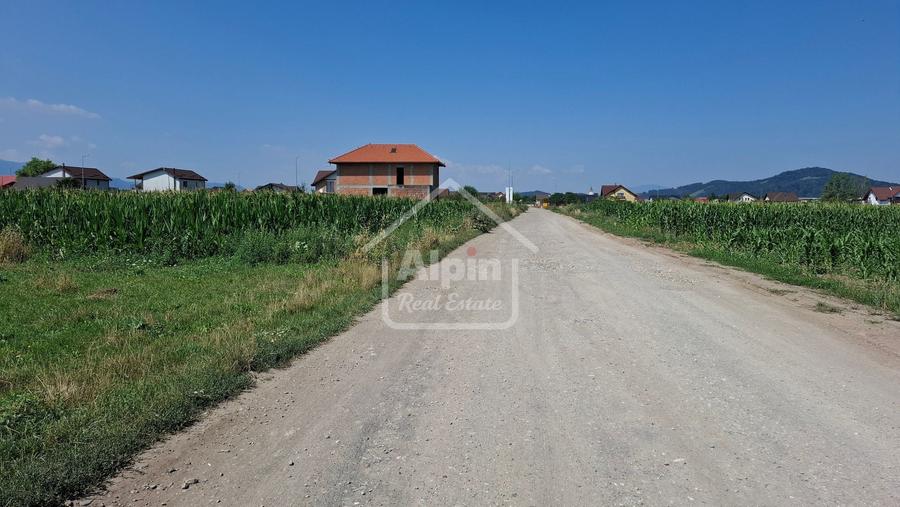 Teren Construcții intravilan de 840 mp, în Hărman